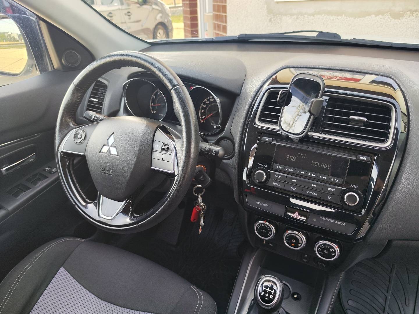 Mitsubishi ASX 1.6 MIVEC Inform – foto 18