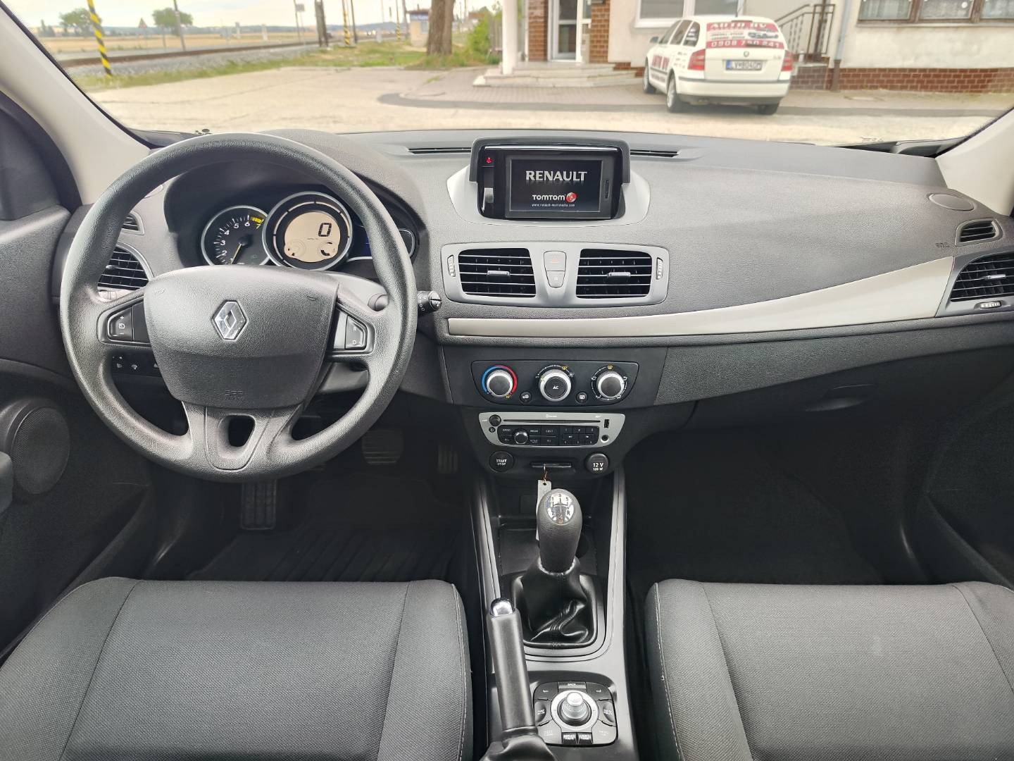 Renault Mégane 1.6 16V Advantage – foto 17