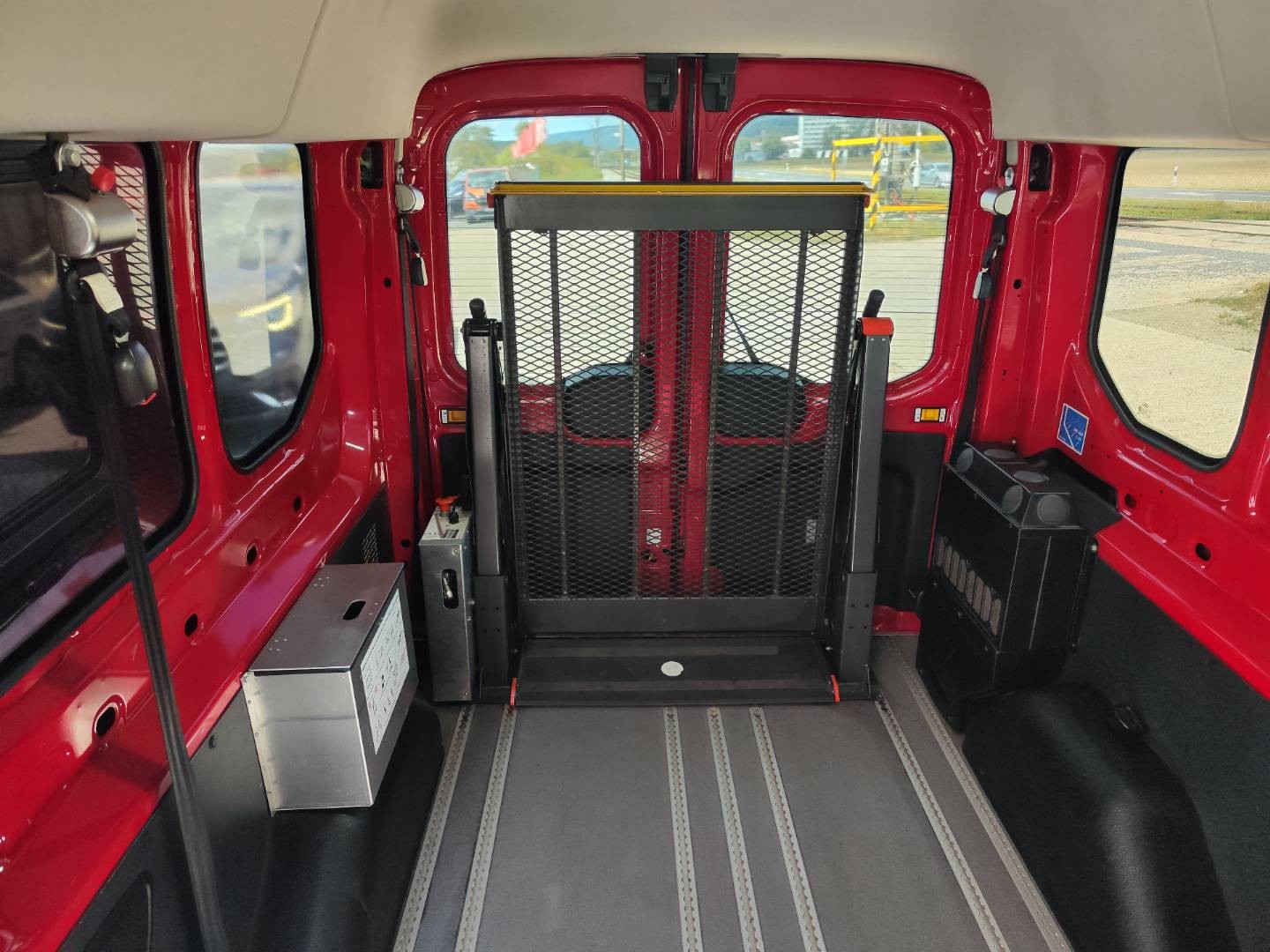 Ford Transit 2.2 TDCi Ambiente L2H2 T310 FWD – foto 27