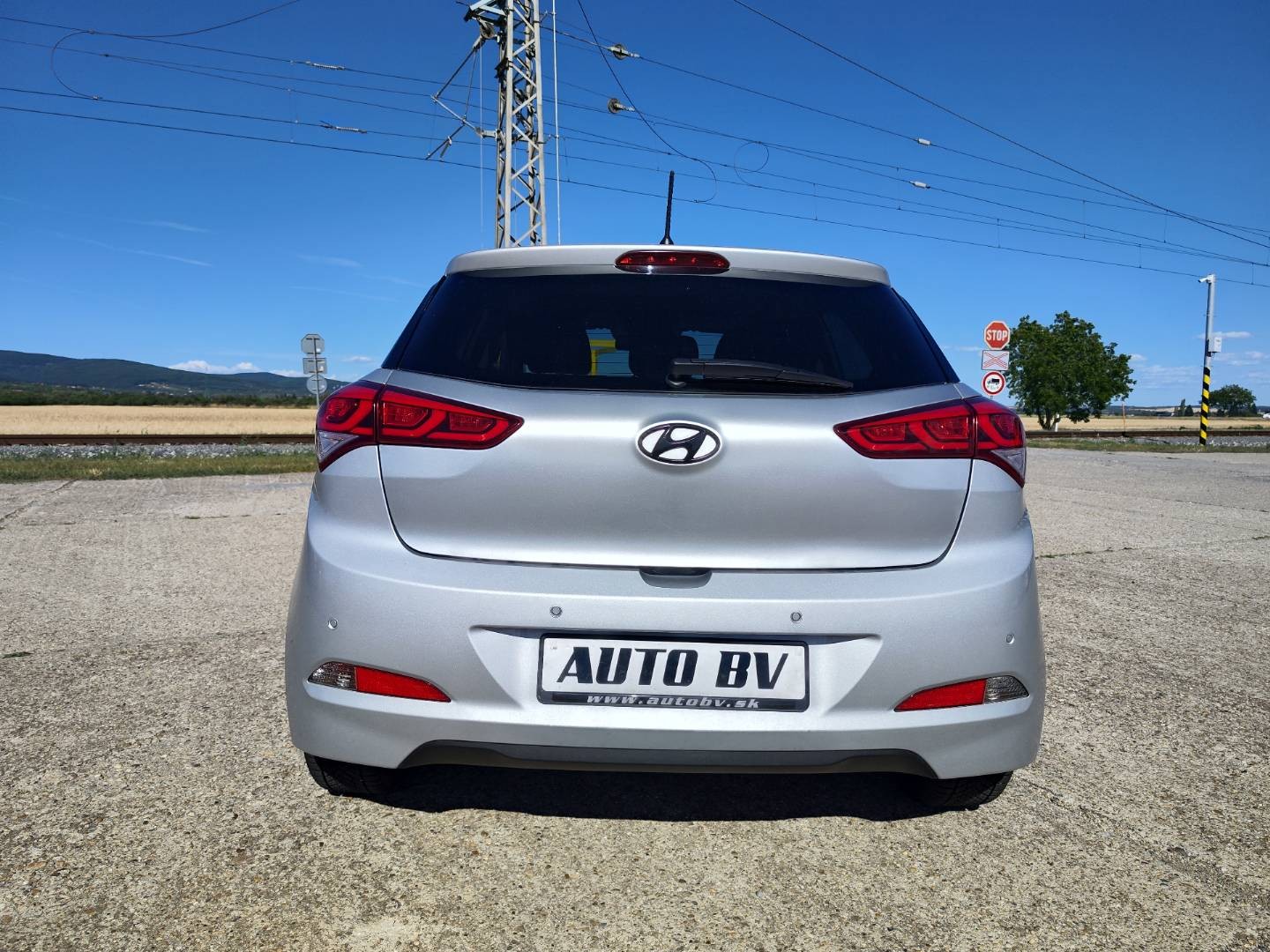 Hyundai i20 1.4i 16V Comfort – foto 9