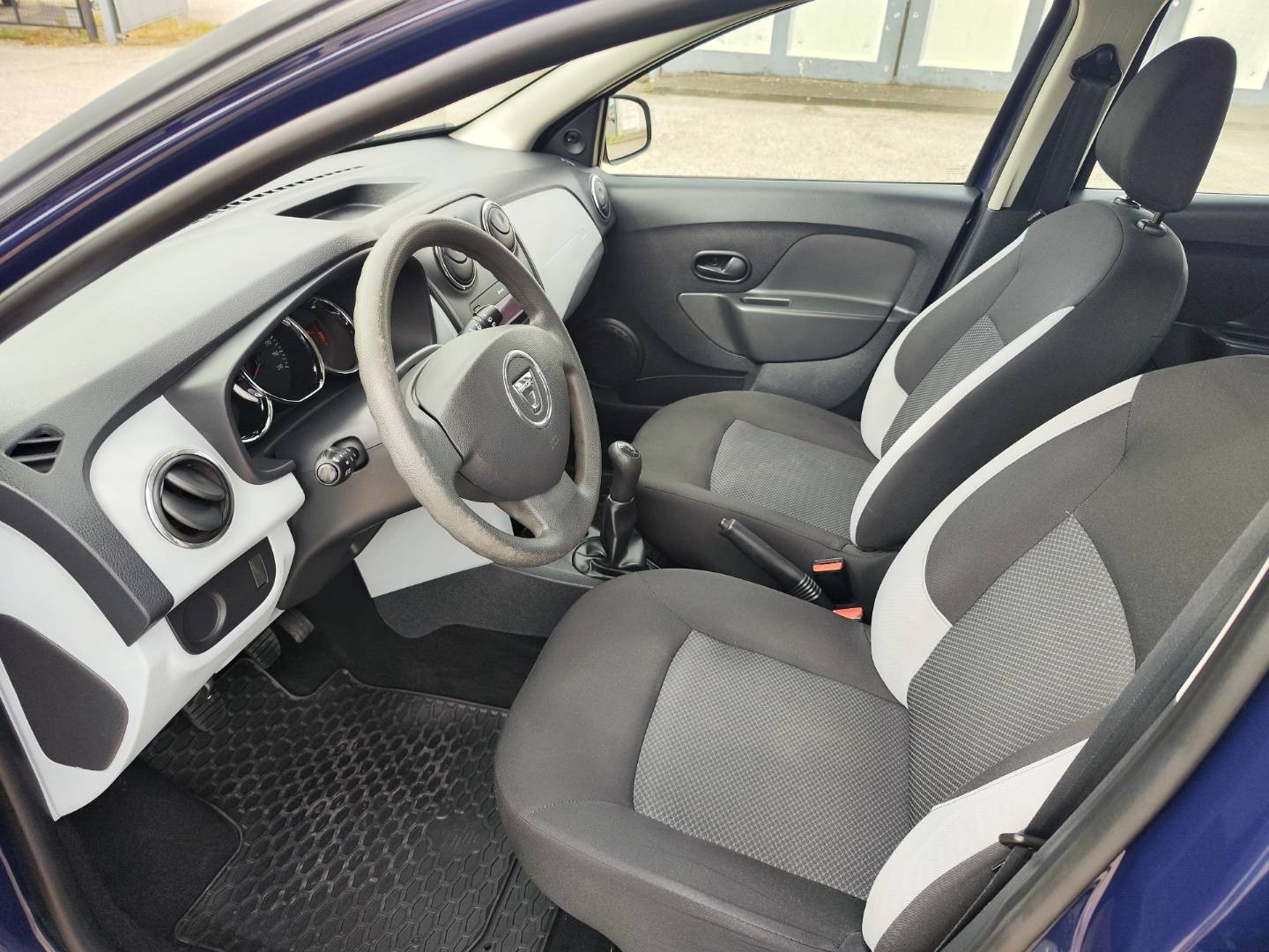 Dacia Sandero 1.2 16V Acces – foto 10