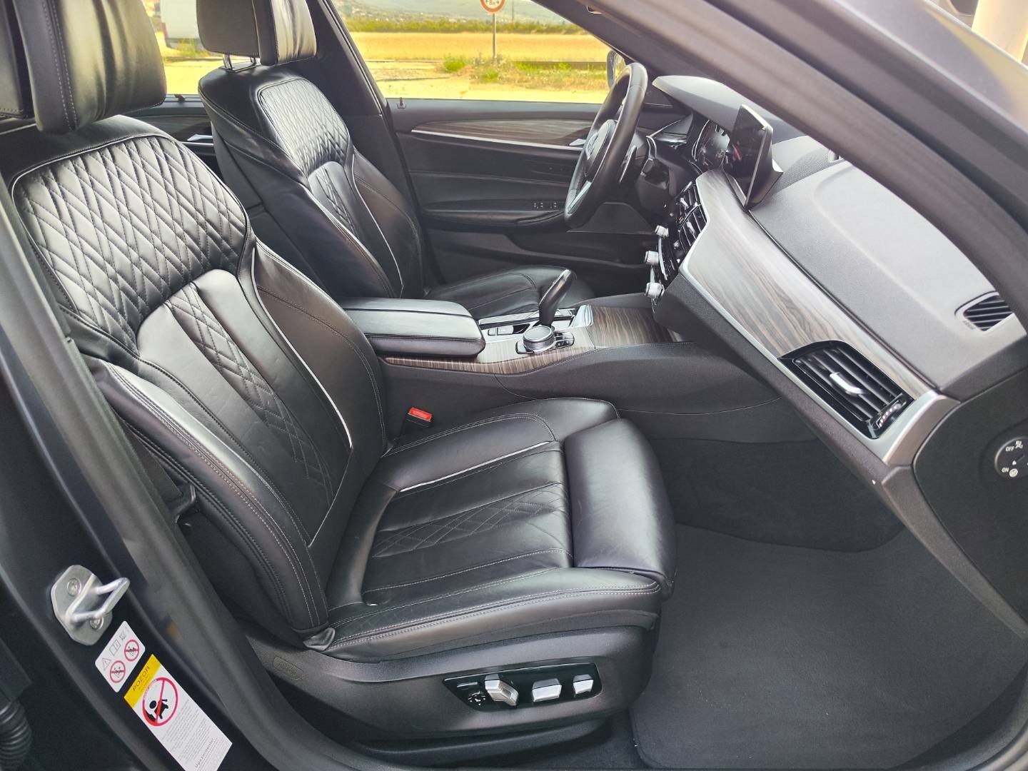 BMW Rad 5 530d xDrive A/T – foto 14
