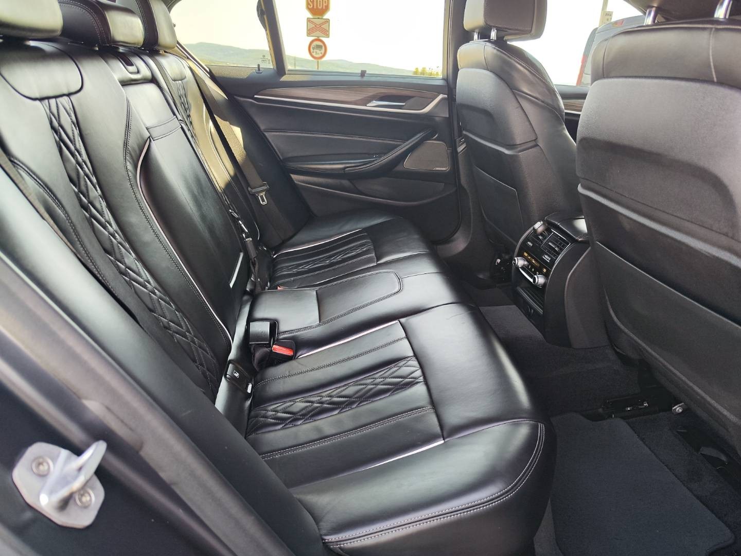 BMW Rad 5 530d xDrive A/T – foto 16