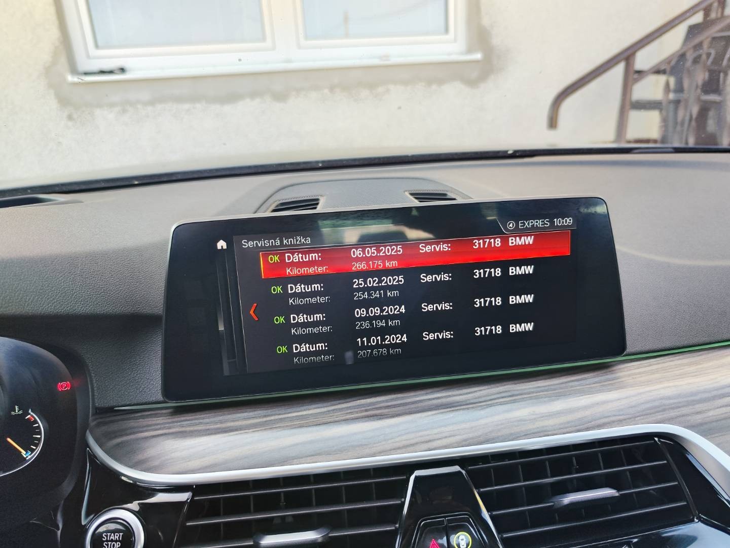 BMW Rad 5 530d xDrive A/T – foto 27
