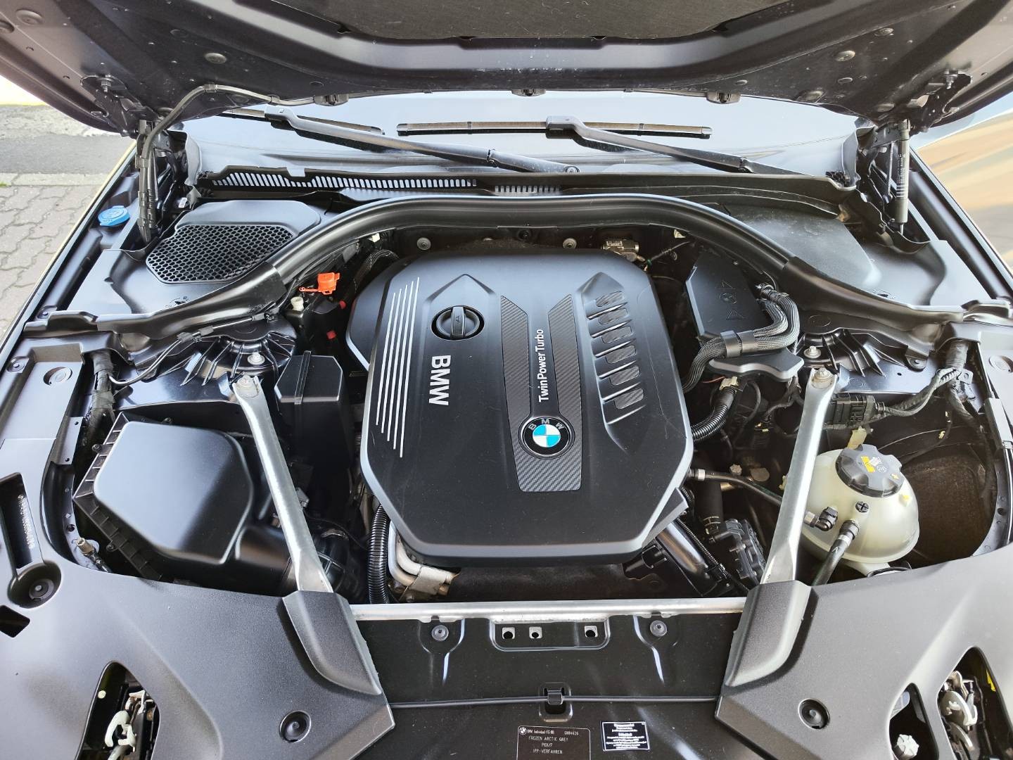 BMW Rad 5 530d xDrive A/T – foto 34