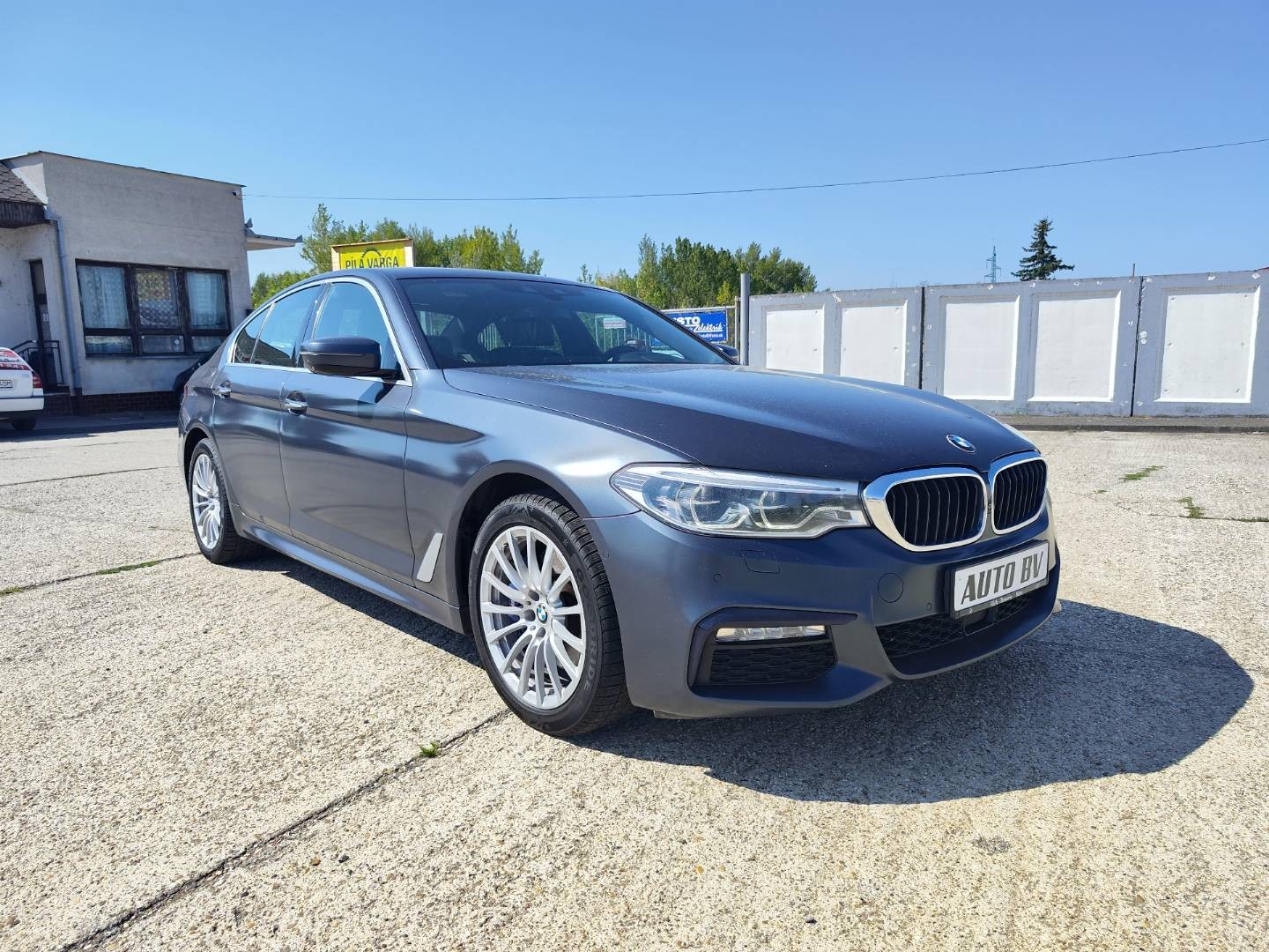 BMW Rad 5 530d xDrive A/T – foto 5