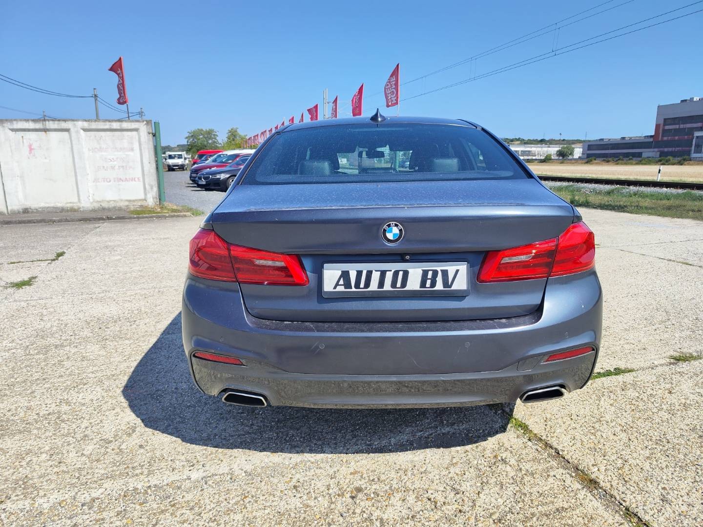 BMW Rad 5 530d xDrive A/T – foto 9