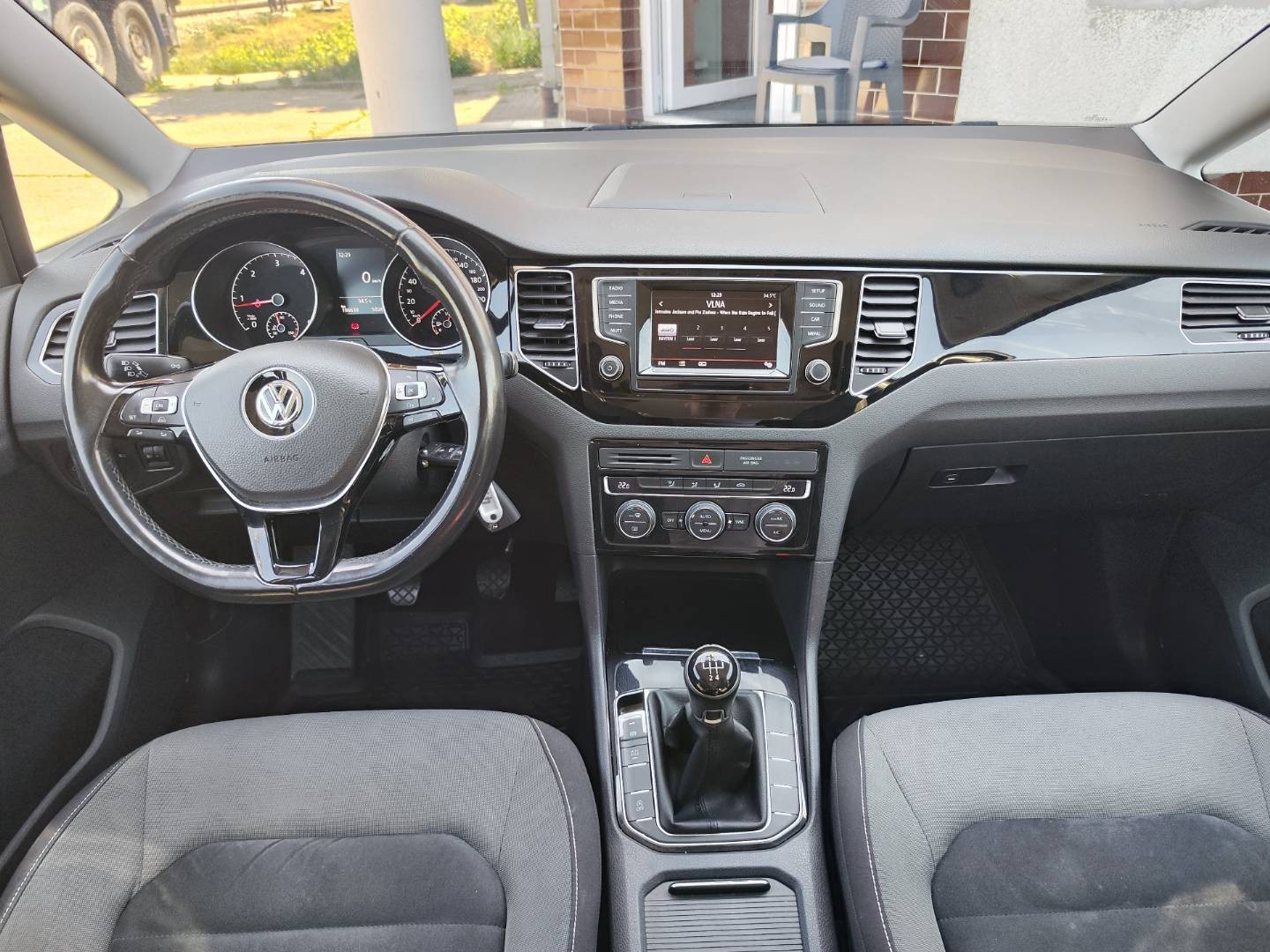 Volkswagen Golf Sportsvan 1.6 TDI BMT 110k Trendline – foto 17
