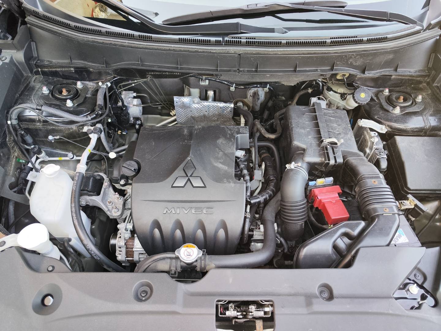Mitsubishi ASX 1.6 MIVEC Intense – foto 27