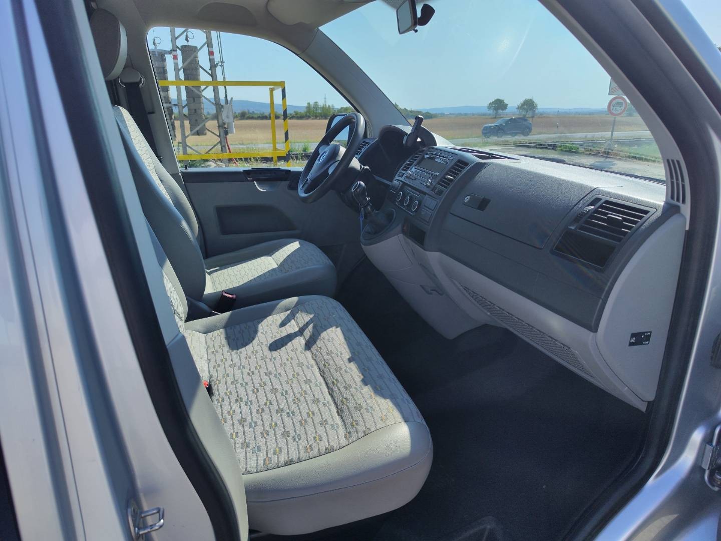 Volkswagen Transporter T5 2.0 BiTDI LR 4MOTION – foto 12