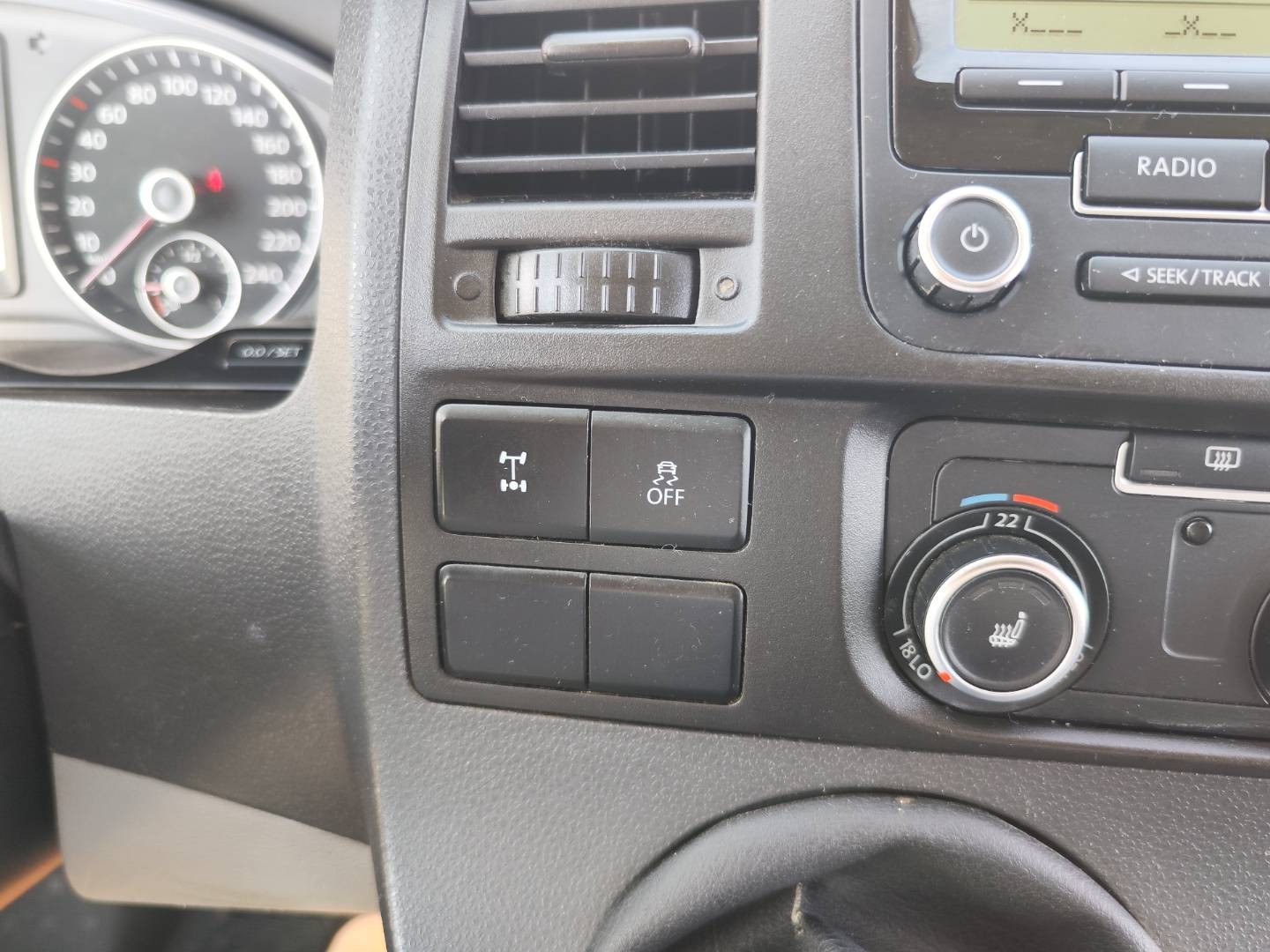 Volkswagen Transporter T5 2.0 BiTDI LR 4MOTION – foto 18