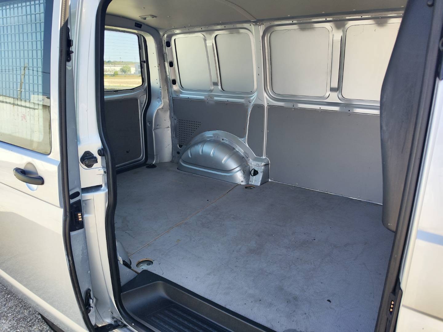 Volkswagen Transporter T5 2.0 BiTDI LR 4MOTION – foto 19