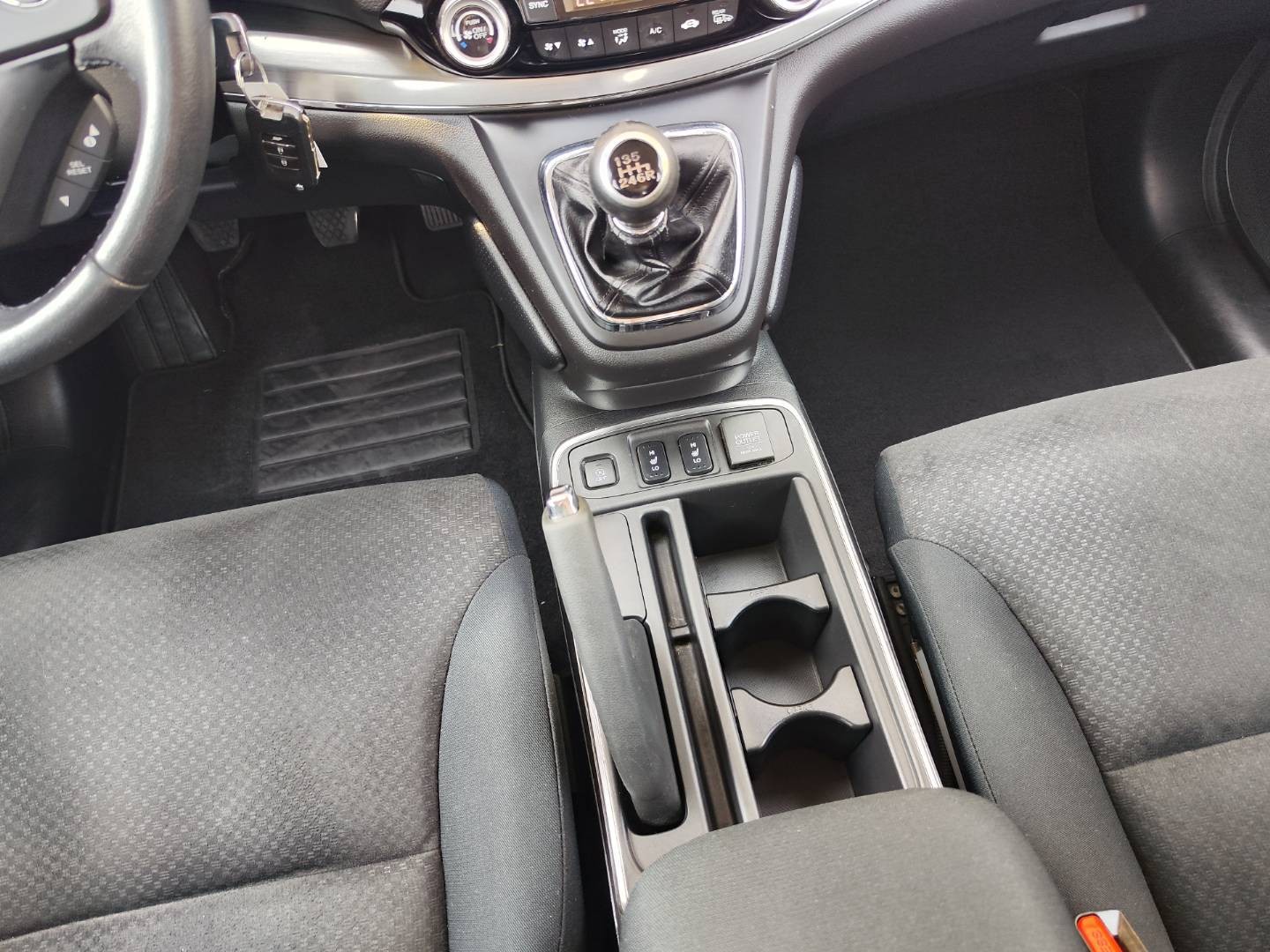 Honda CR-V 1.6 i-DTEC Elegance – foto 25