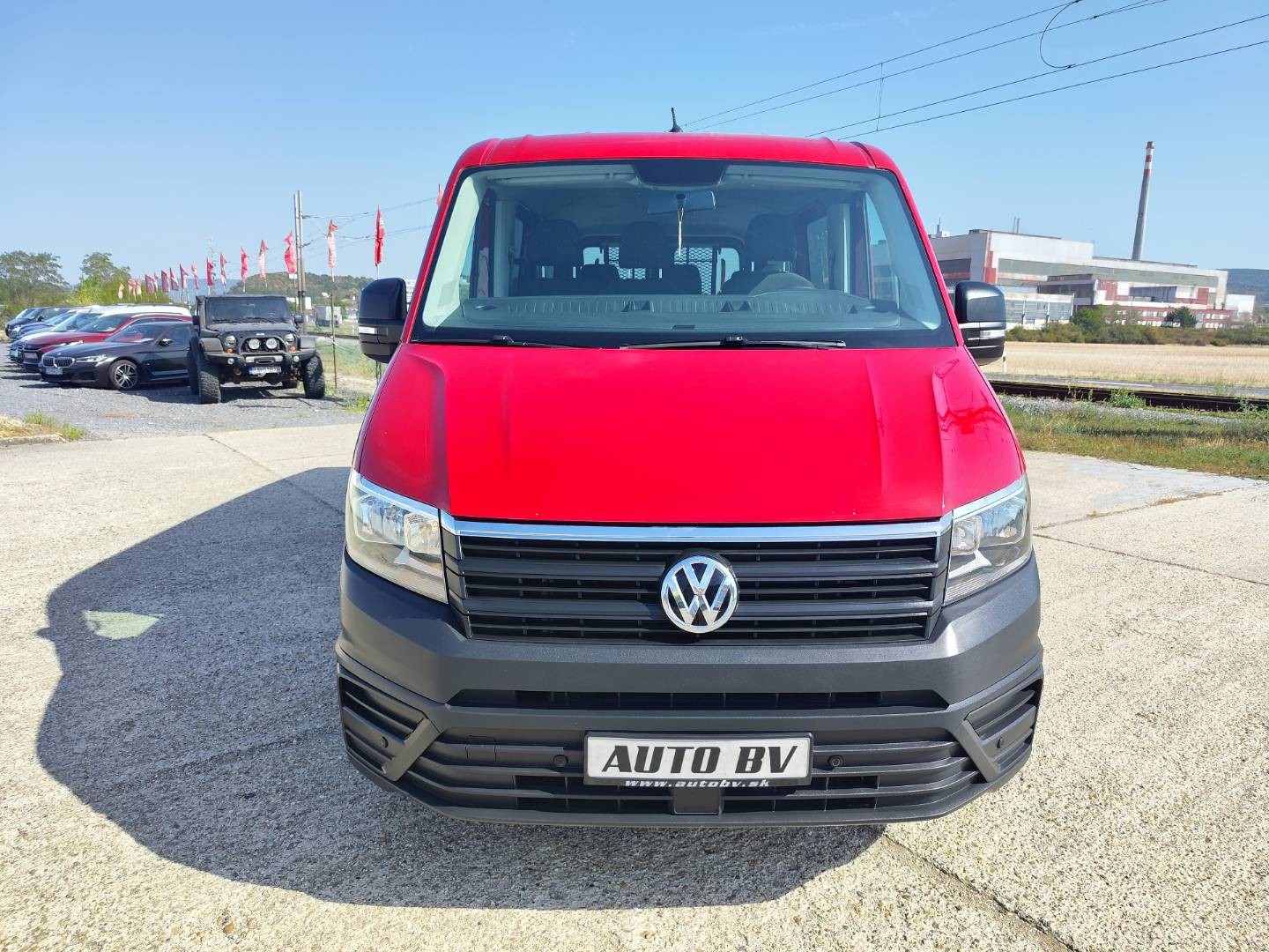 Volkswagen Crafter L2H1 2.0/103kW 9m  ZŤP Špeciál – foto 4