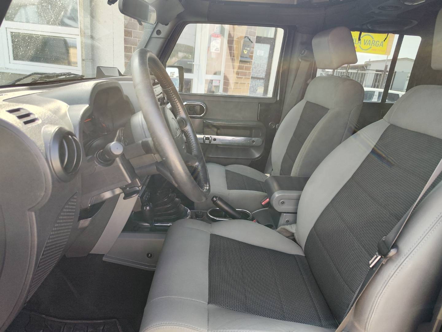 Jeep Wrangler 2.8 CRD Unlimited , 130kW, M6, 5d. (2007 - 2008) – foto 12