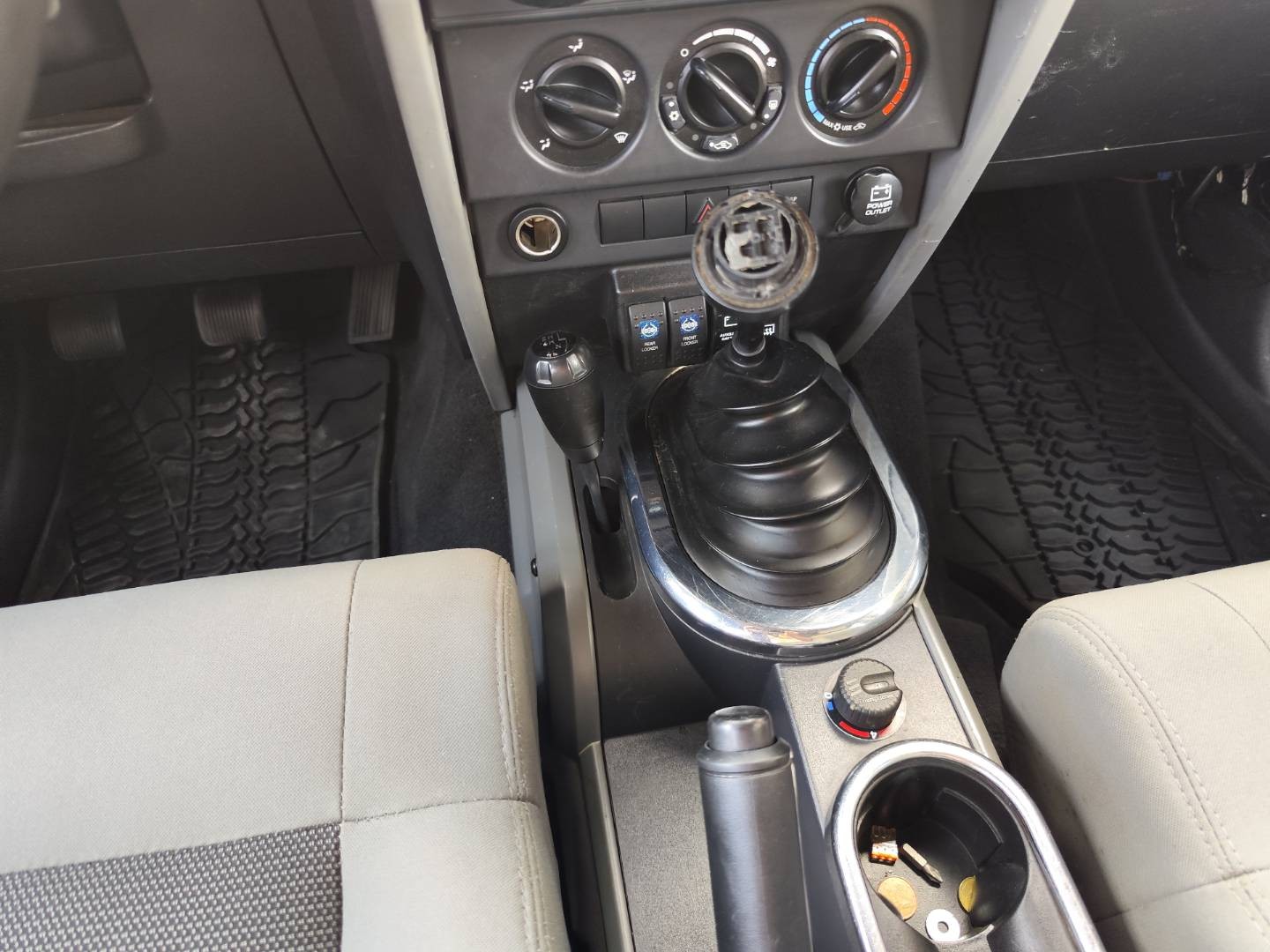 Jeep Wrangler 2.8 CRD Unlimited , 130kW, M6, 5d. (2007 - 2008) – foto 22