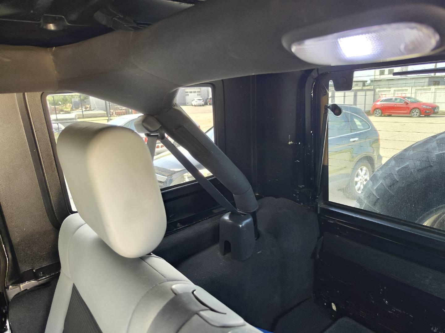 Jeep Wrangler 2.8 CRD Unlimited , 130kW, M6, 5d. (2007 - 2008) – foto 25