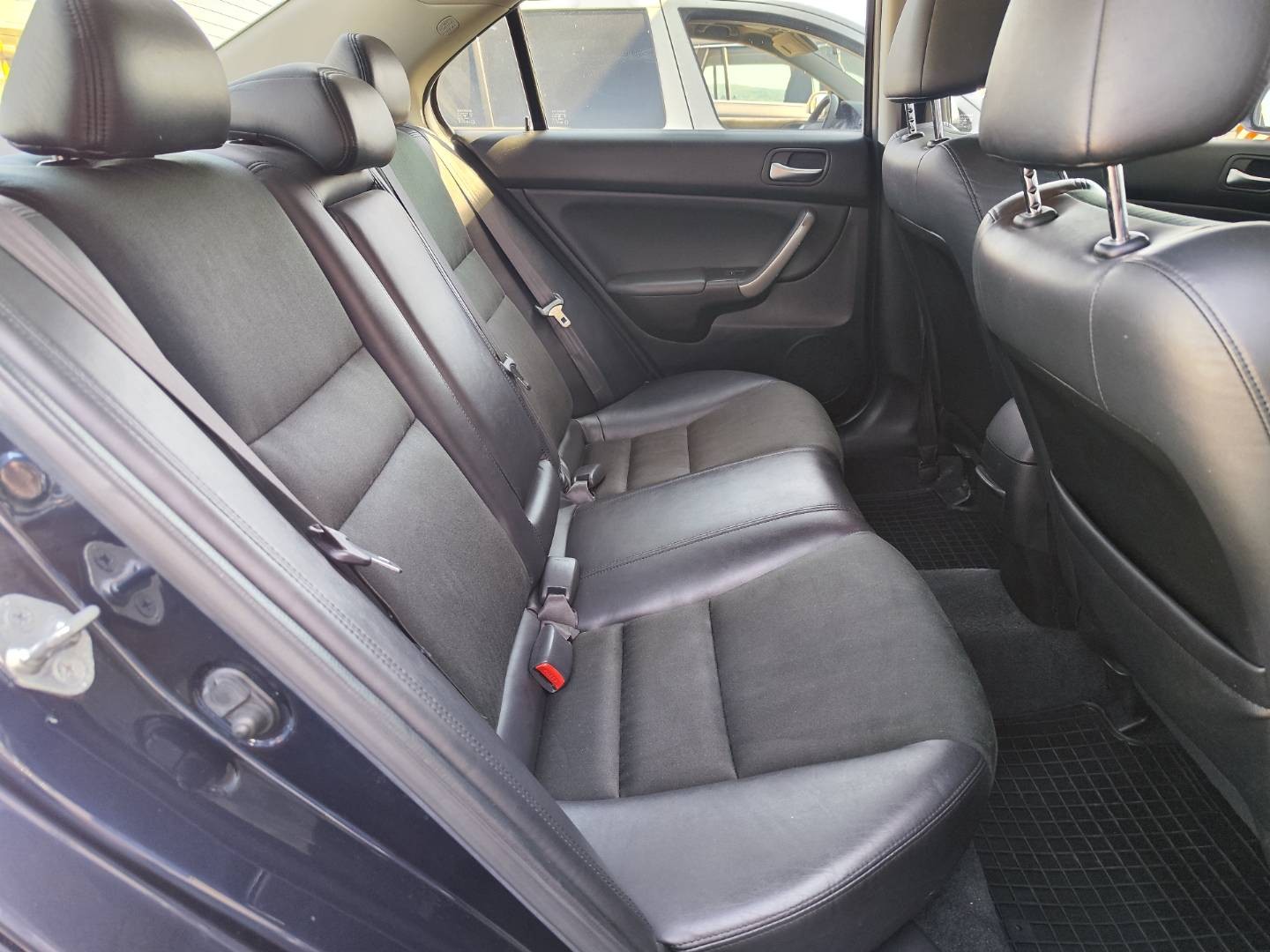 Honda Accord 2.0 i-VTEC Comfort – foto 15