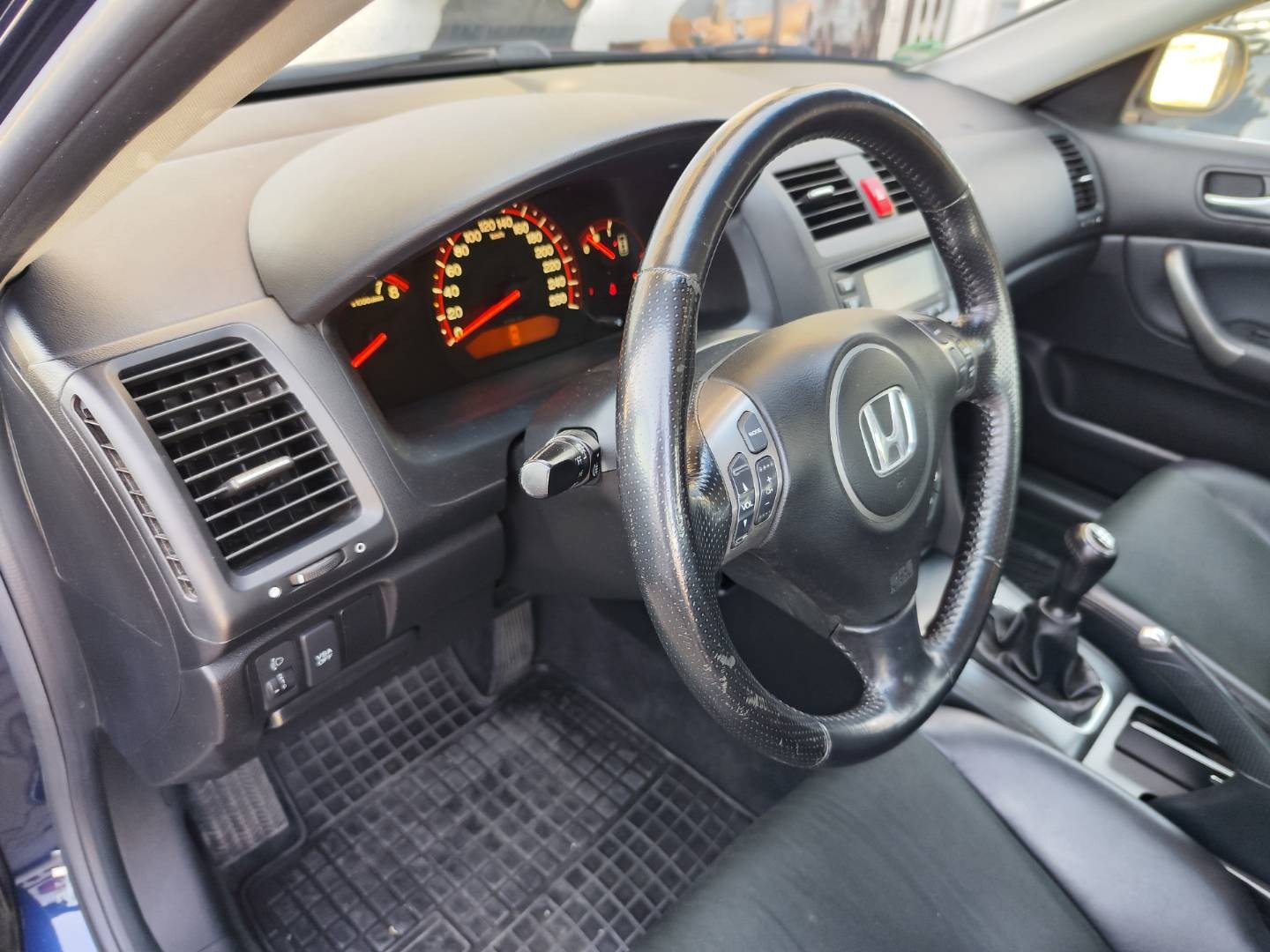 Honda Accord 2.0 i-VTEC Comfort – foto 21