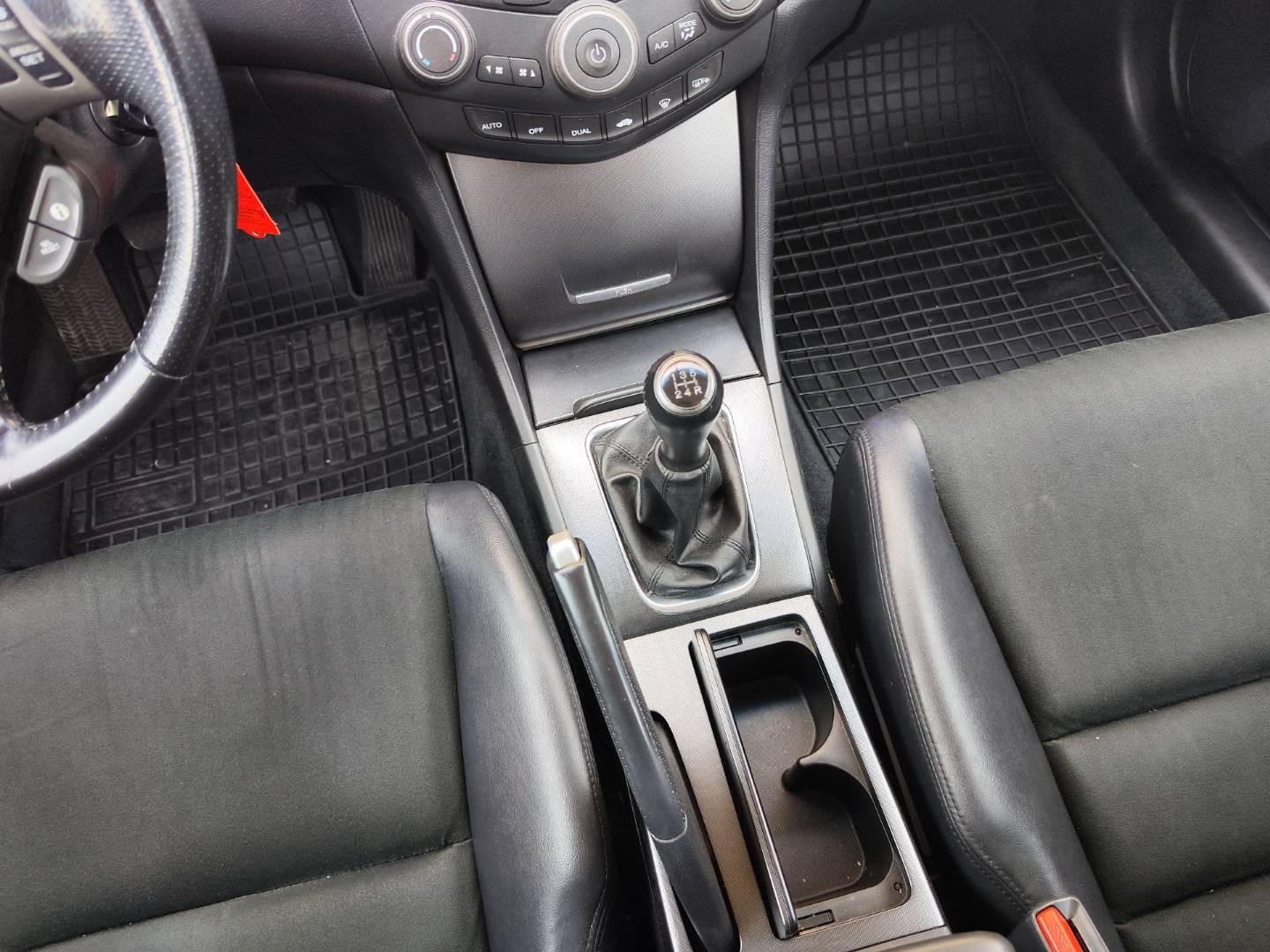 Honda Accord 2.0 i-VTEC Comfort – foto 23