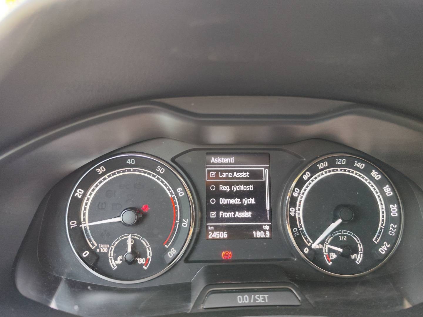 Škoda Kamiq 1.0 TSI Active DSG – foto 23