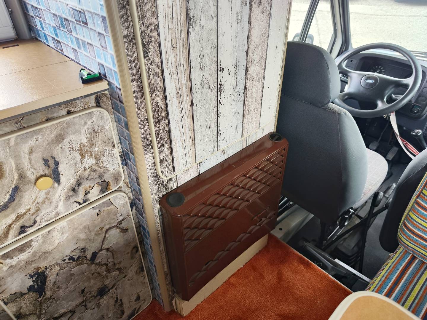 Ford Transit camp 2,5/59 kW 5 miest – foto 21