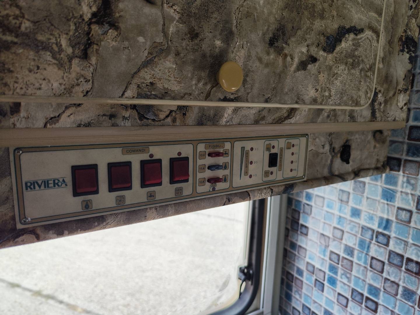 Ford Transit camp 2,5/59 kW 5 miest – foto 26