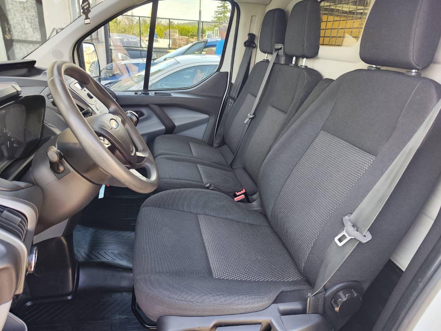 Ford Transit Custom 2.0 TDCi Ambiente L1 T310 – foto 11