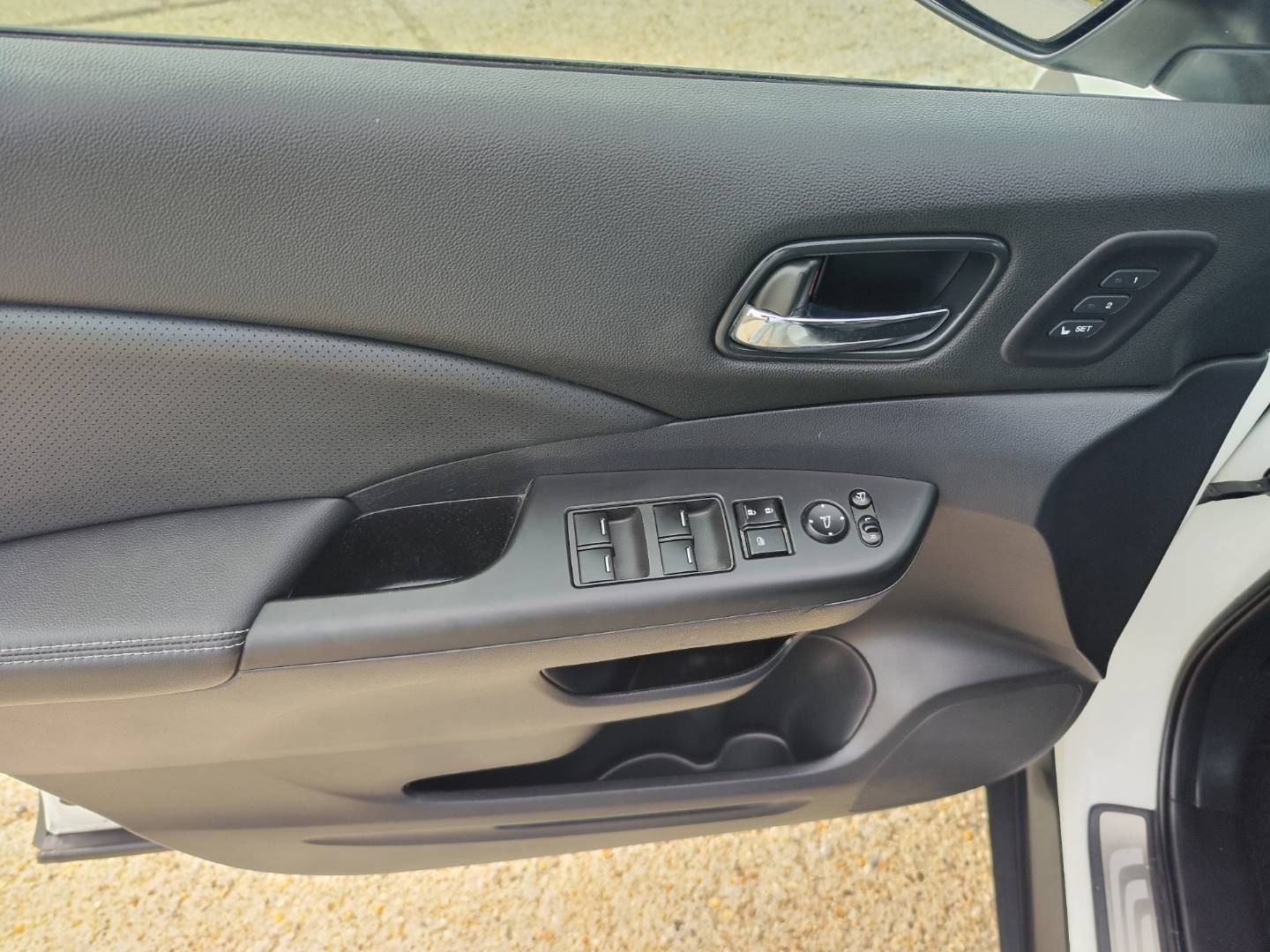 Honda CR-V 2.0 i-VTEC Executive A/T 4WD – foto 25
