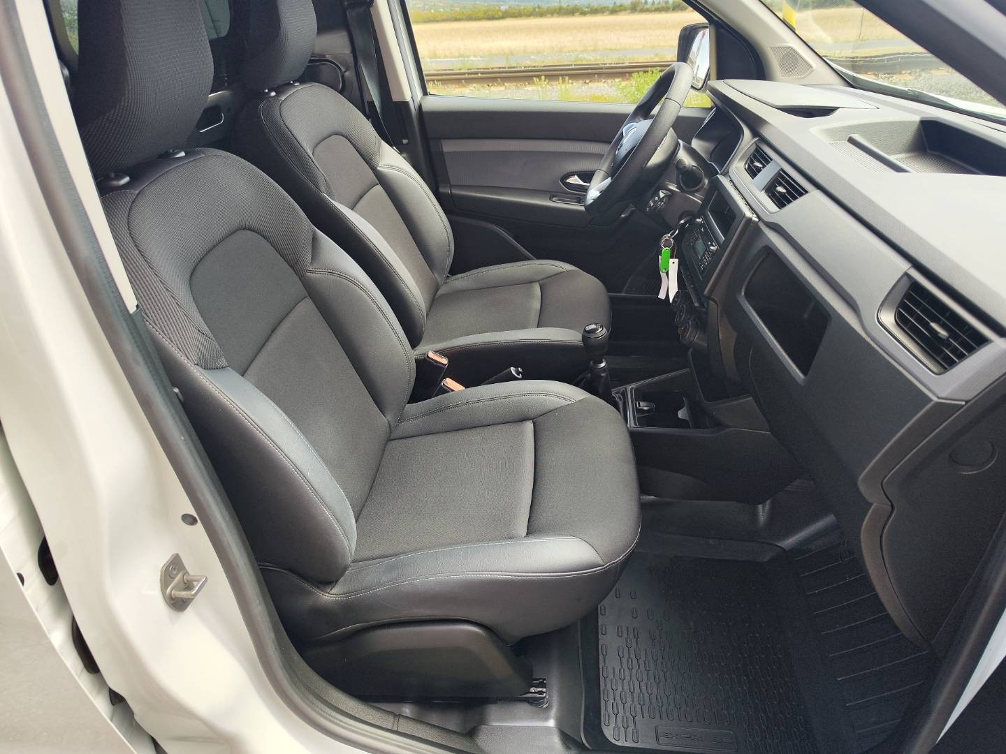 Renault Express 1.3 TCe 100 Extra – foto 15