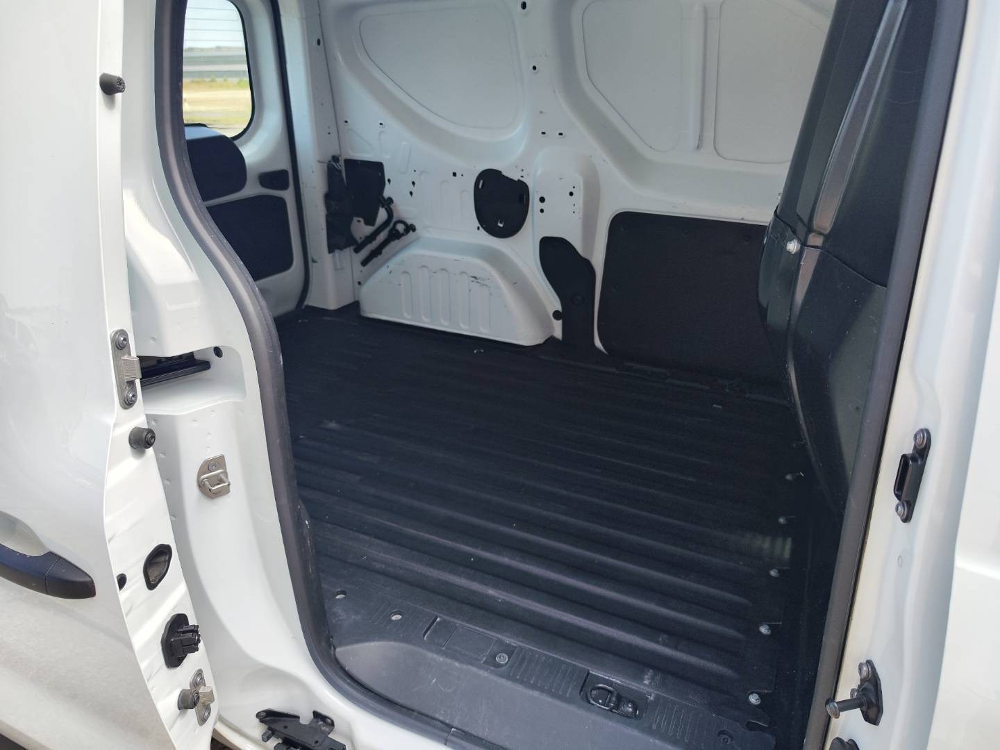 Renault Express 1.3 TCe 100 Extra – foto 23