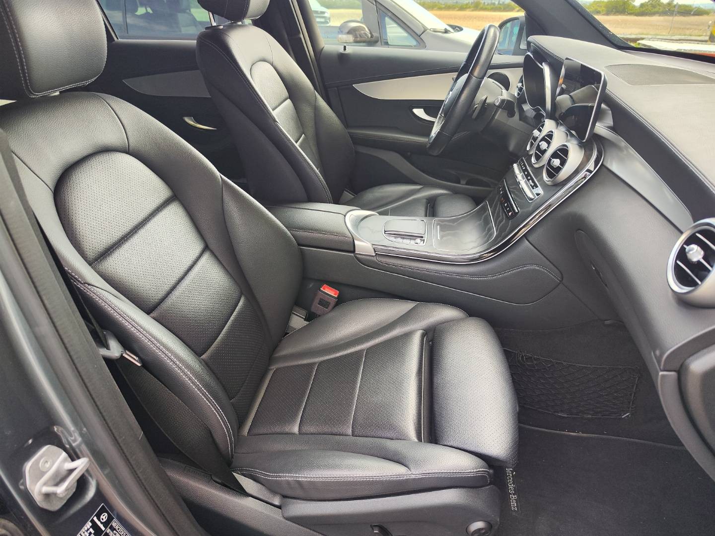 Mercedes-Benz GLC Kupé 200 d, A/T, 120 kW, A9, 5d (2019 - 2022) – foto 13