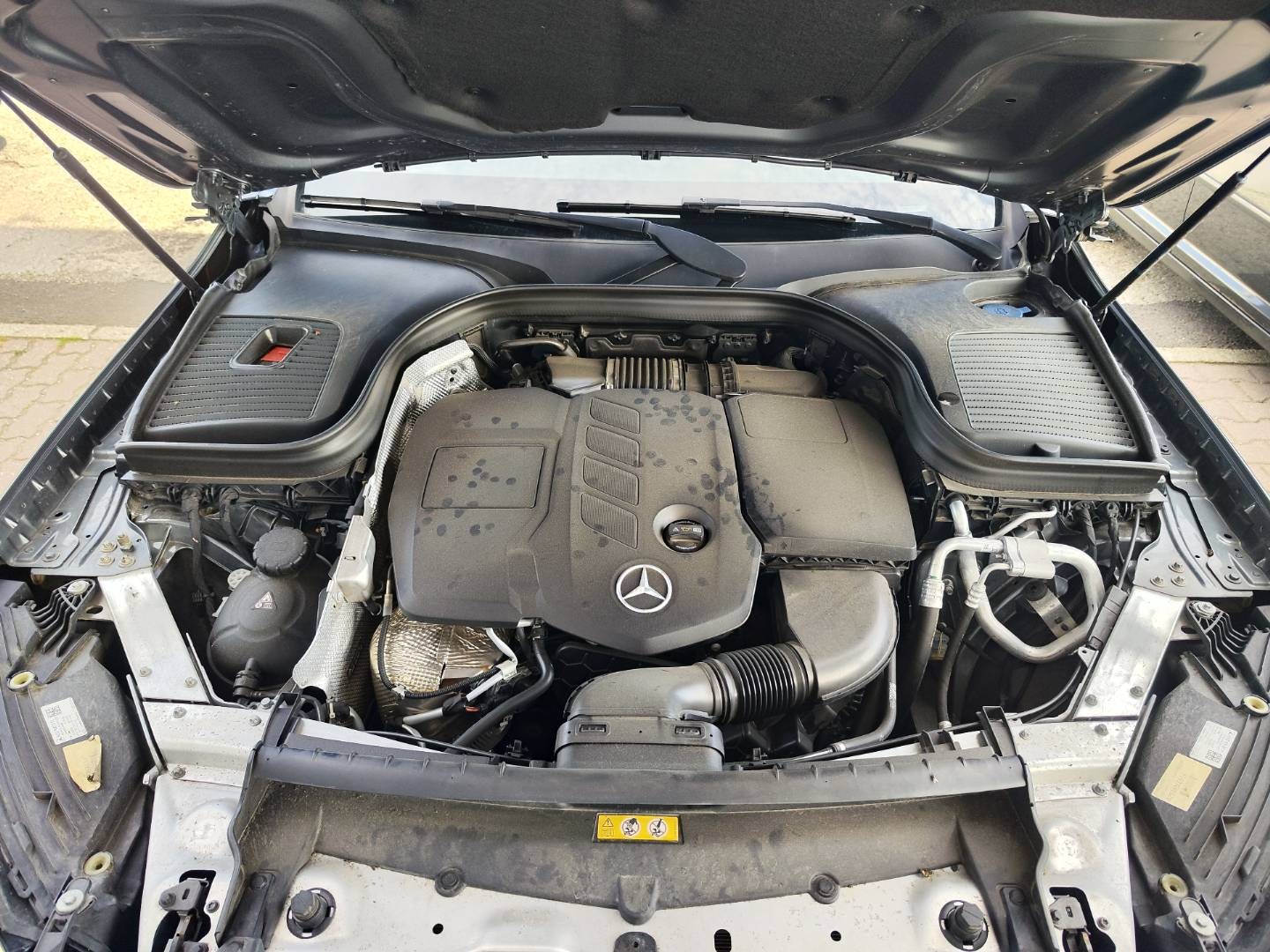 Mercedes-Benz GLC Kupé 200 d, A/T, 120 kW, A9, 5d (2019 - 2022) – foto 29
