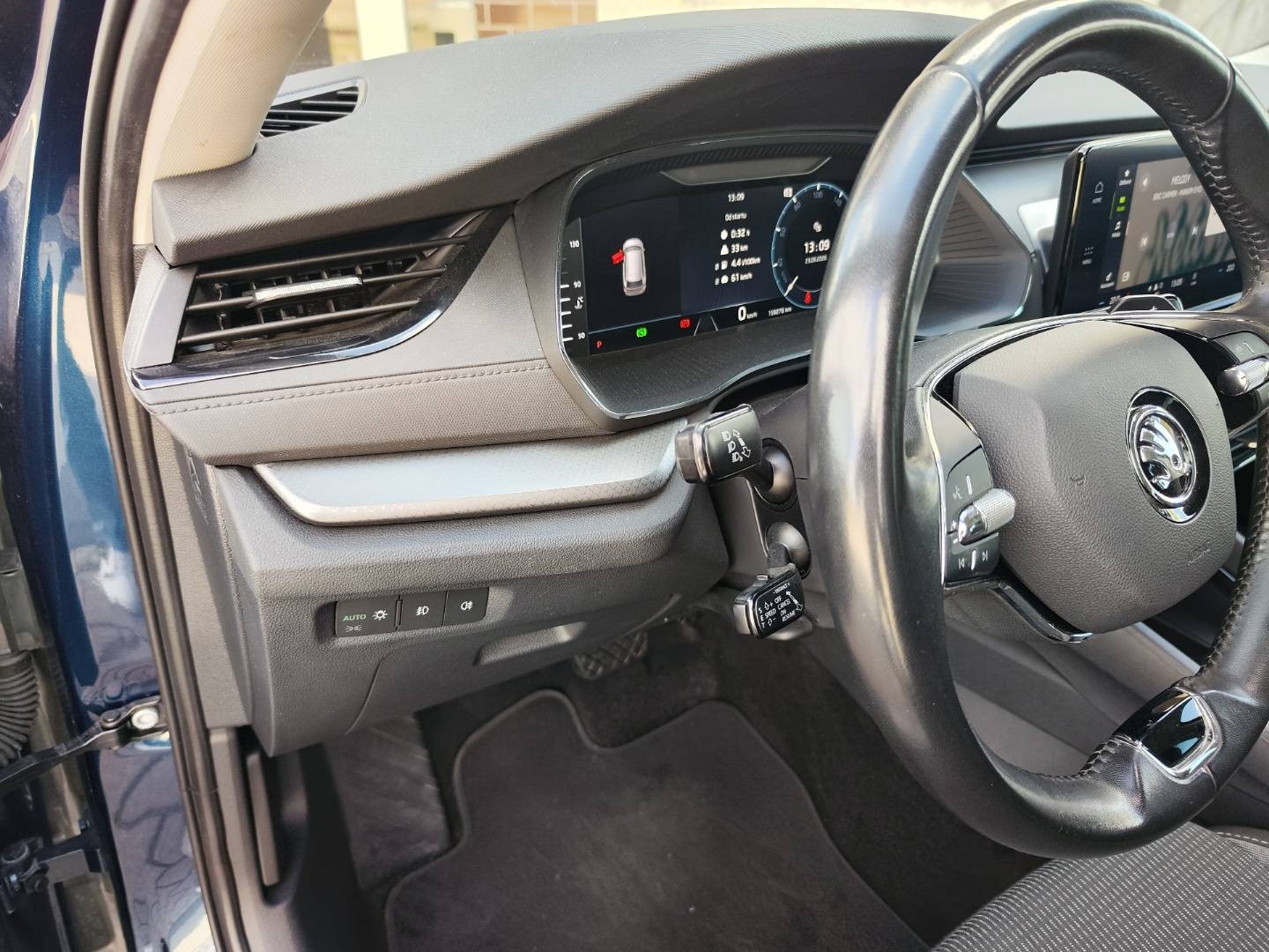 Škoda Octavia Combi 2.0 TDI SCR Ambition DSG – foto 21