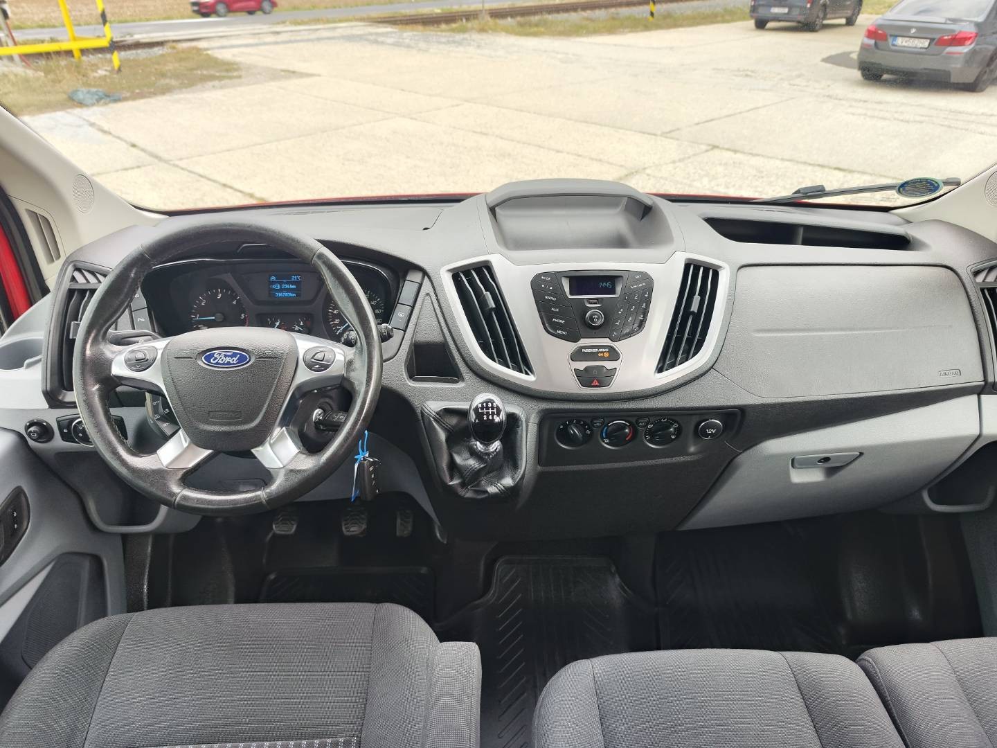 Ford Transit Bus ZŤP špeciál 2.0/77 kW – foto 14