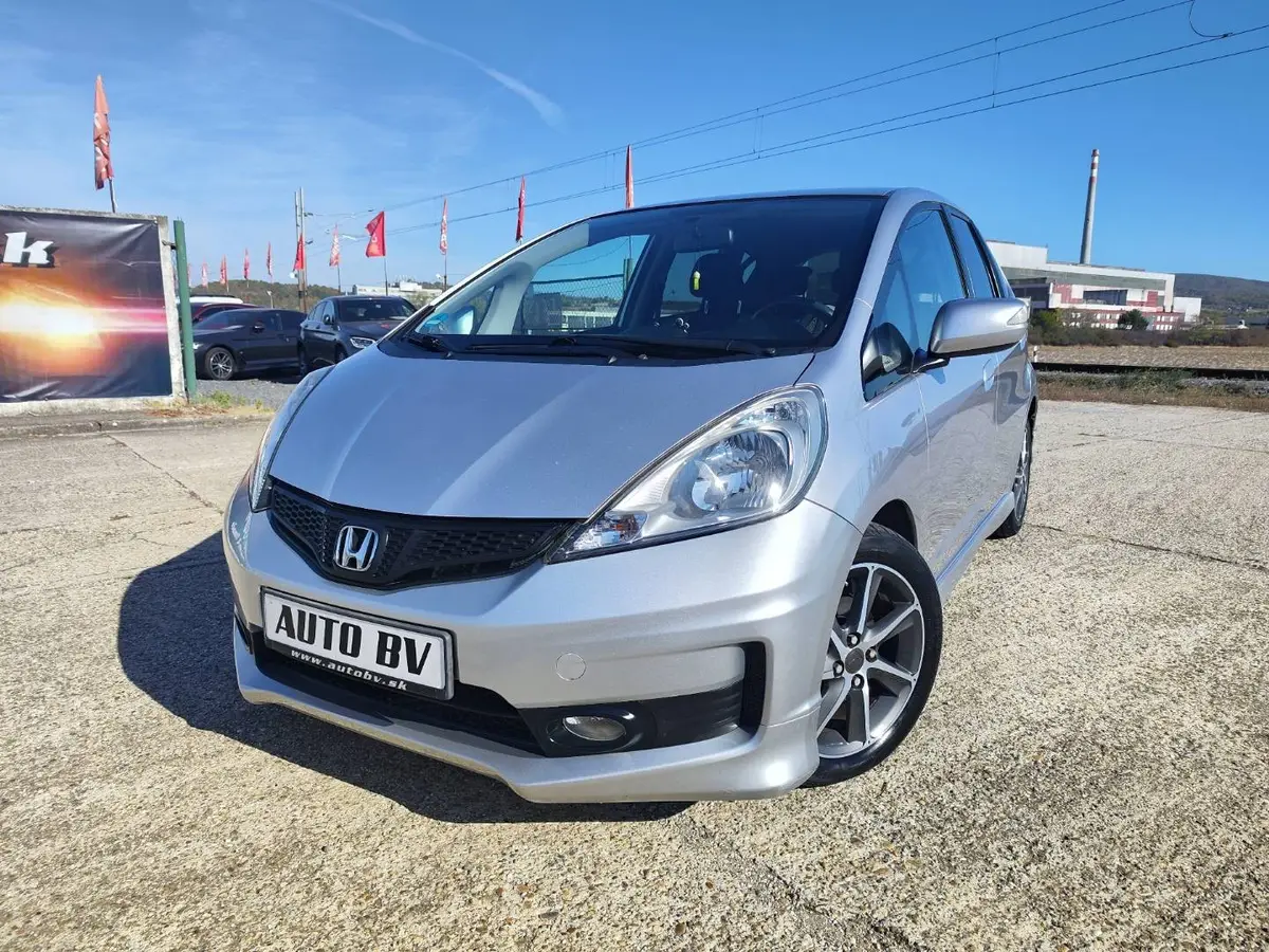 Honda Jazz 1.4 i-VTEC S CVT