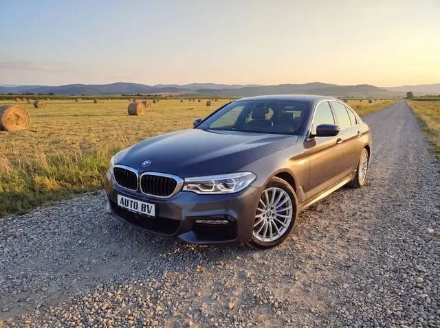 BMW Rad 5 530d xDrive A/T